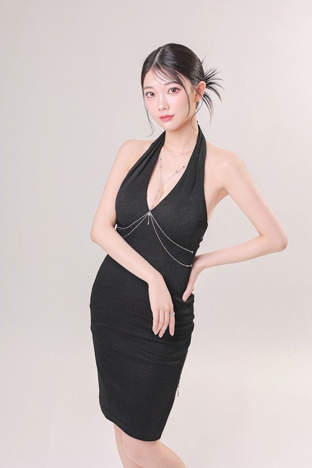 三鷹 真綺プロフィール写真2